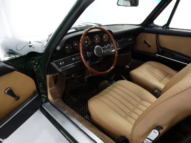 1970 Porsche 911 E Targa, 1 of Only 933 Built, Fully Documented - photo 9