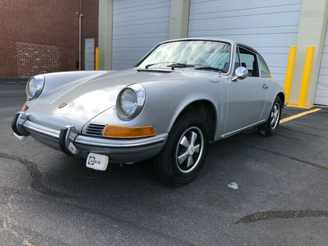1970 Porsche 911 2 door - photo 2