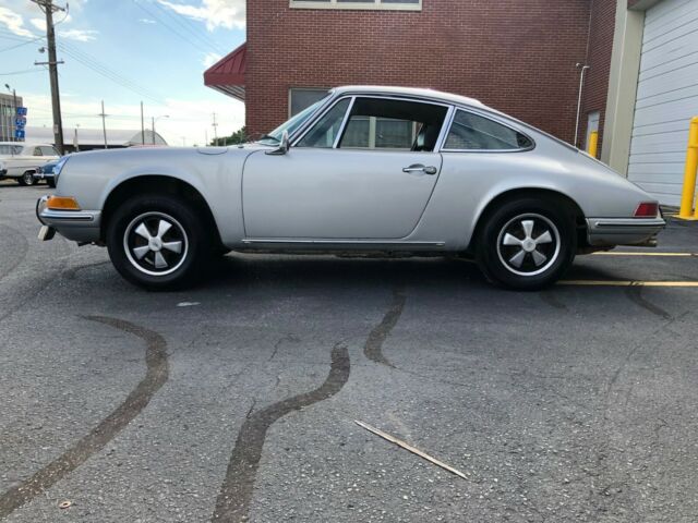 1970 Porsche 911 2 door - photo 5