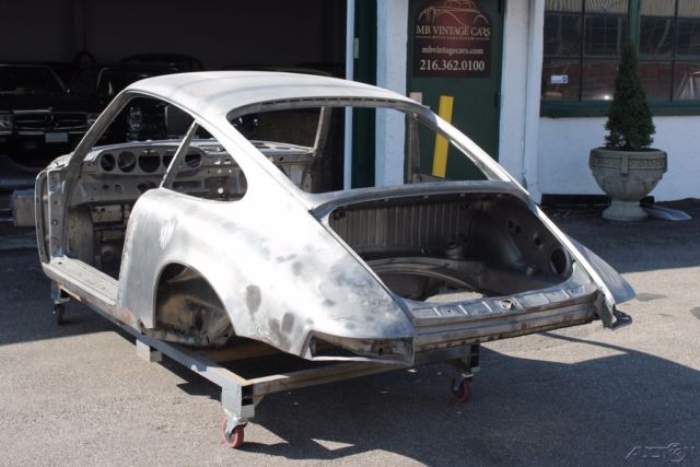 1970 Porsche 911 Coupe - photo 8
