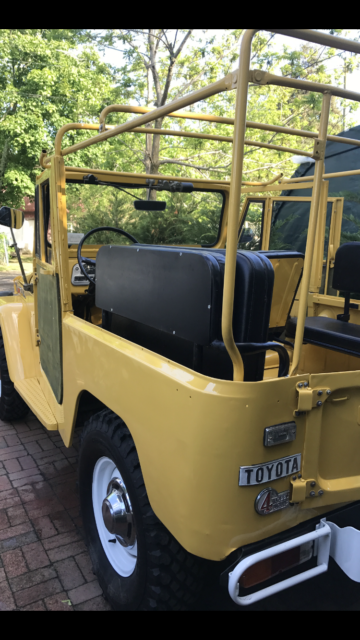 1970 Toyota Land Cruiser FJ 40 - photo 8