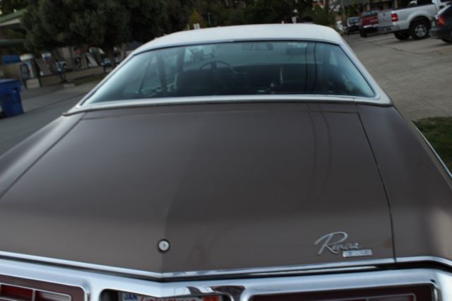 1970 Buick Riviera beautiful - photo 12