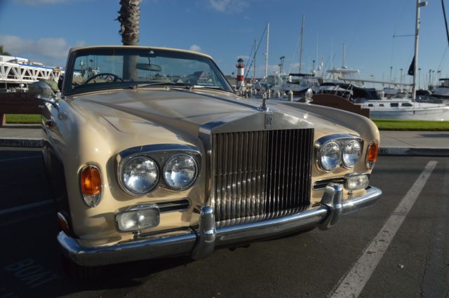 1970 Rolls-Royce Corniche Silver Shadow DropHead Coupe by H.J. Mulliner Park - photo 11
