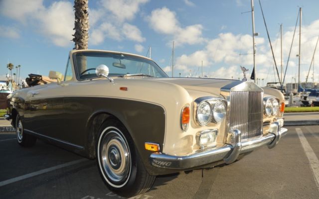 1970 Rolls-Royce Corniche Silver Shadow DropHead Coupe by H.J. Mulliner Park - photo 3