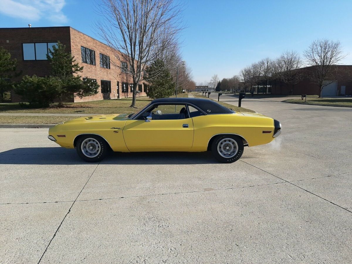 1970 Dodge Challenger - photo 11