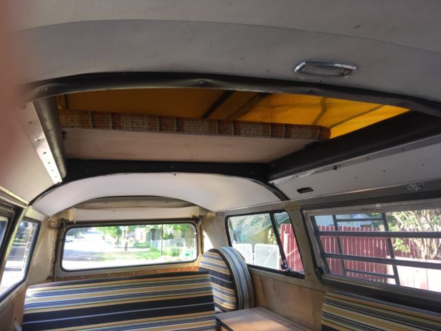 1970 Volkswagen Bus/Vanagon Camper - photo 11