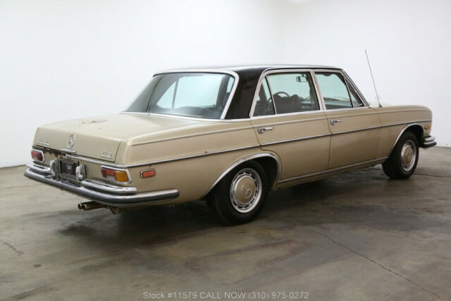 1970 Mercedes-Benz 300-Series Sedan - photo 4