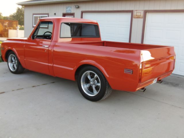 1970 Chevrolet C-10 - photo 2