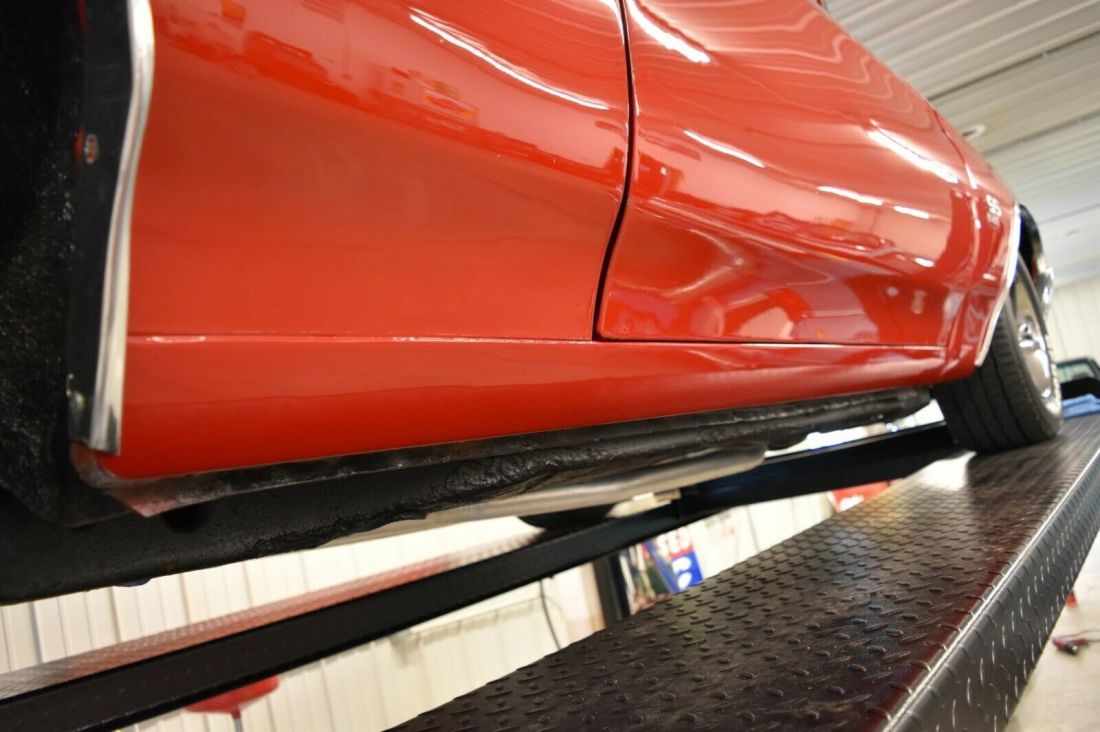 1970 Chevrolet Chevelle SS454 LS6 Tribute Muncie 4 Speed 12 Bolt , Buckets - photo 10