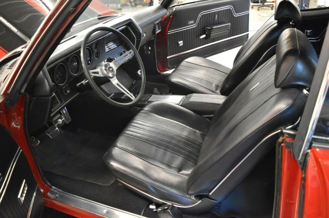 1970 Chevrolet Chevelle SS454 LS6 Tribute Muncie 4 Speed 12 Bolt , Buckets - photo 12