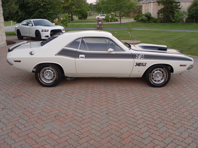 1970 Dodge Challenger - photo 6