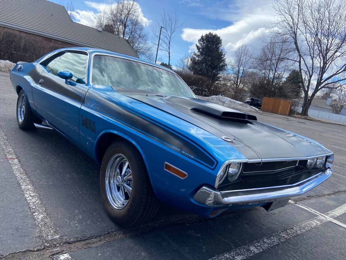 1970 Dodge Challenger - photo 3