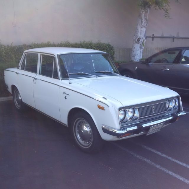 1970 Toyota Corona - photo 2