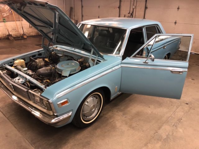 1970 Toyota Crown - photo 3