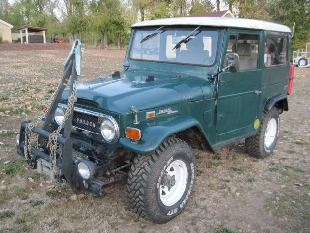 1970 Toyota FJ Cruiser jeep - photo 2