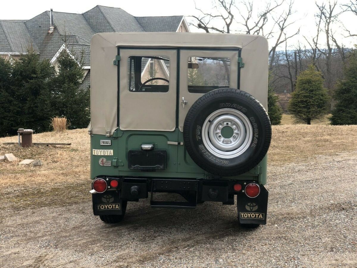 1970 Toyota Land Cruiser FJ40 - photo 6