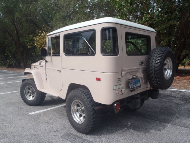 1970 Toyota FJ40 - photo 9