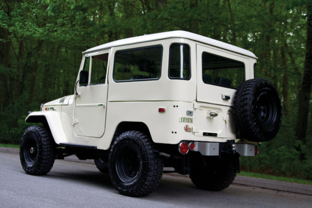 1970 Toyota Land Cruiser FJ40 HardTop - photo 6