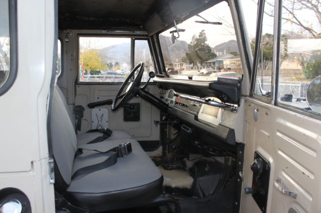 1970 Toyota Land Cruiser Removable Hard Top - photo 6
