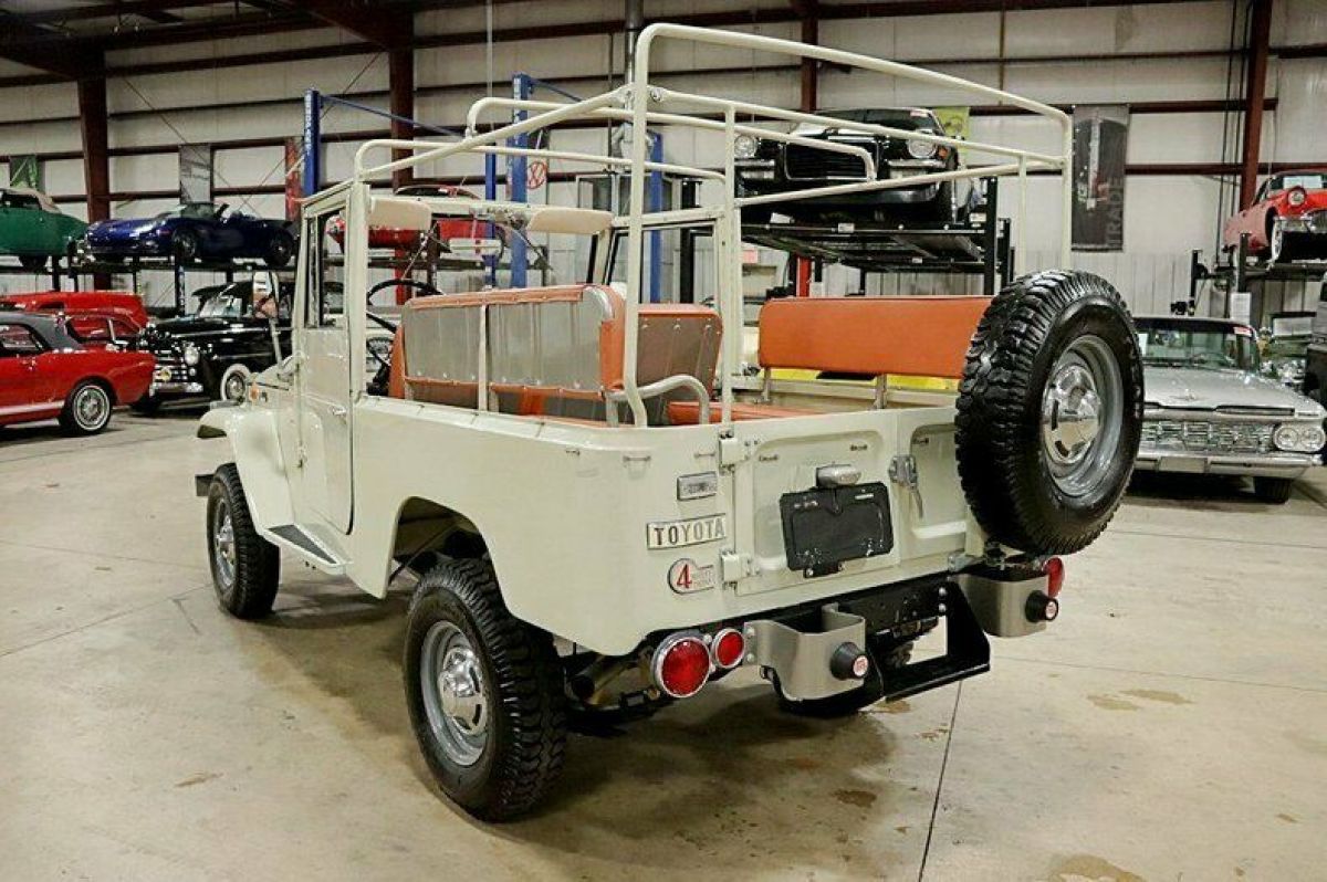 1970 Toyota FJ43 - photo 3