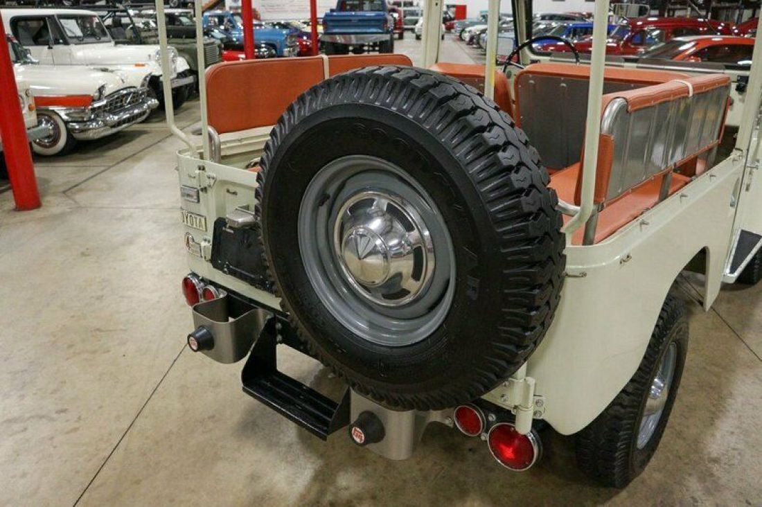 1970 Toyota FJ43 - photo 11