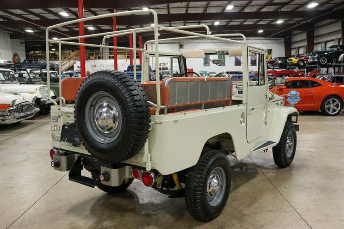 1970 Toyota FJ43 - photo 5