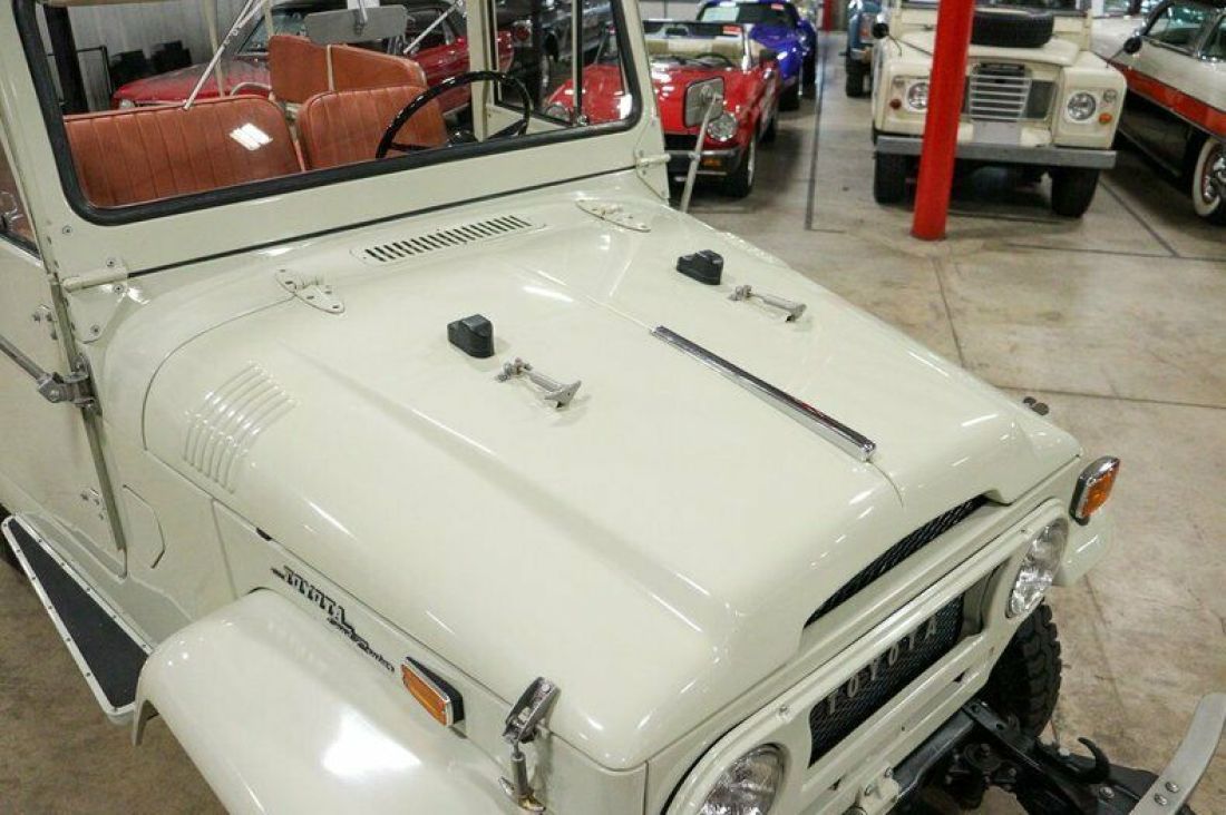 1970 Toyota FJ43 - photo 9