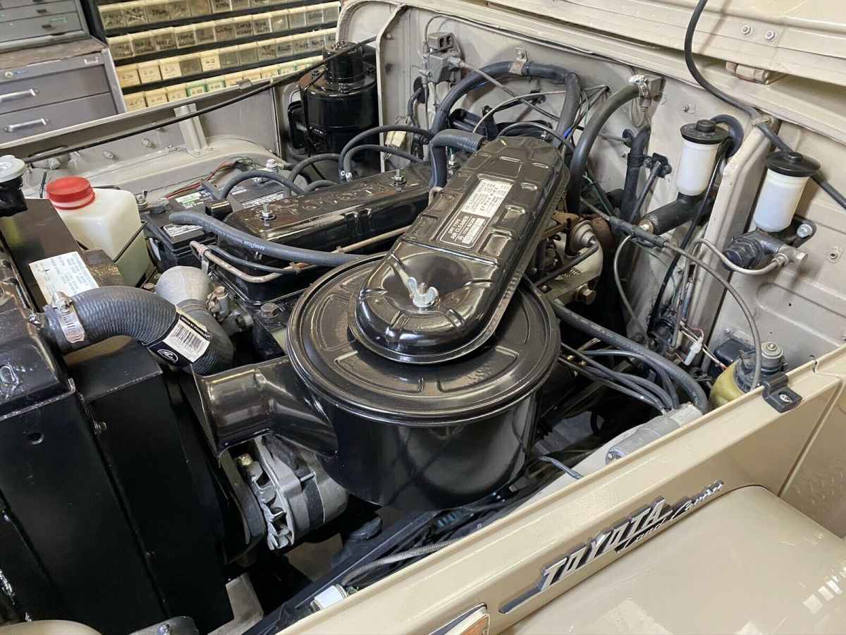 1970 Toyota Land Cruiser 40 - photo 11