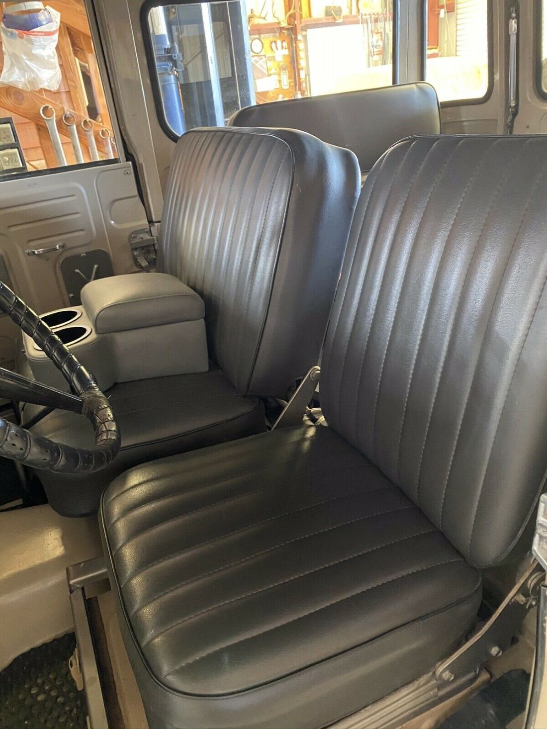 1970 Toyota Land Cruiser 40 - photo 8