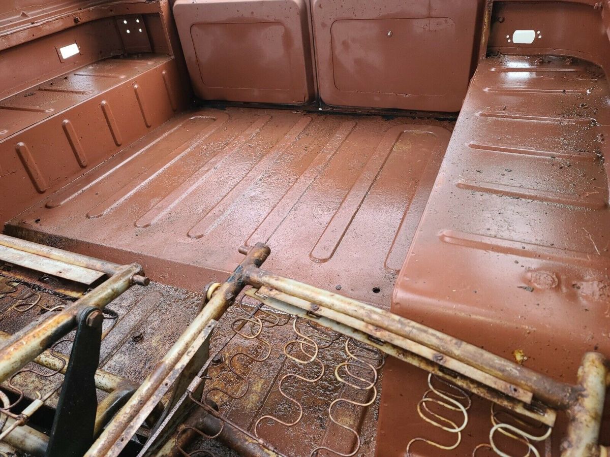 1970 Toyota Land Cruiser 40 FJ40 - photo 12