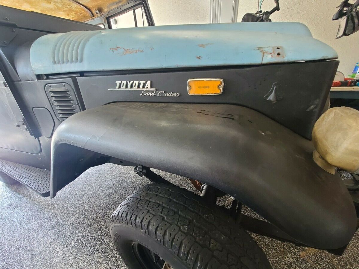 1970 Toyota Land Cruiser 40 FJ40 - photo 2