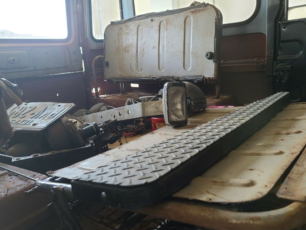 1970 Toyota Land Cruiser 40 FJ40 - photo 8