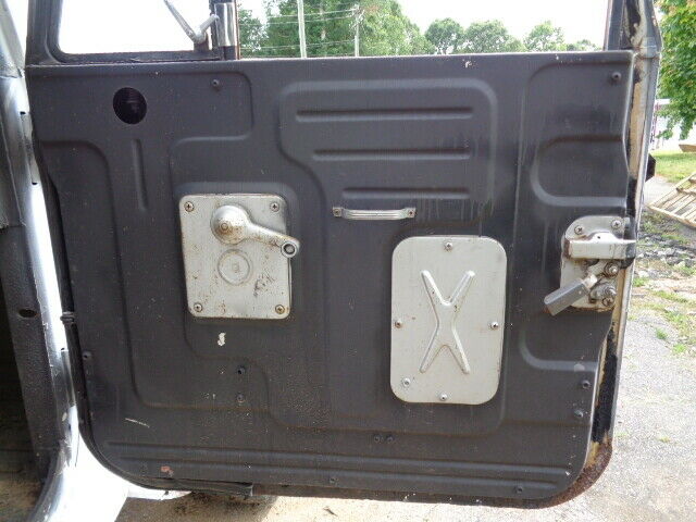 1970 Toyota Land Cruiser FJ 40 - photo 13
