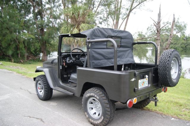 1970 Toyota Land Cruiser FJ40 - photo 4