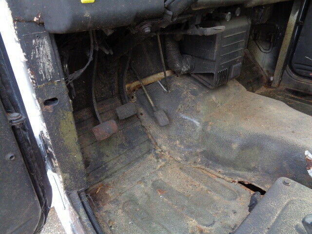 1970 Toyota Land Cruiser FJ 40 - photo 12