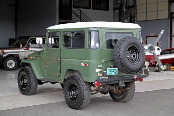 1970 Toyota Land Cruiser FJ40 - photo 3