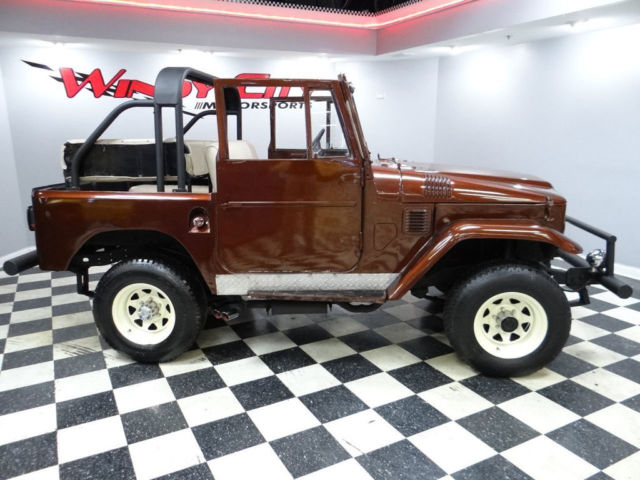 1970 Toyota FJ Cruiser - photo 2