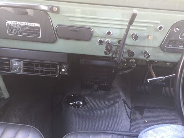 1970 Toyota Land Cruiser FJ40 - photo 7