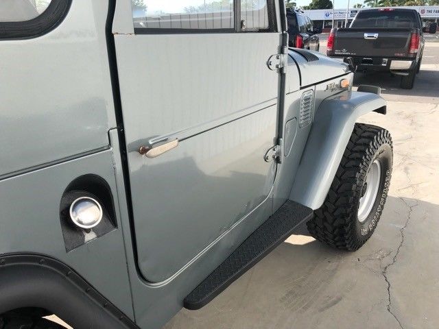 1970 Toyota Land Cruiser -- - photo 11