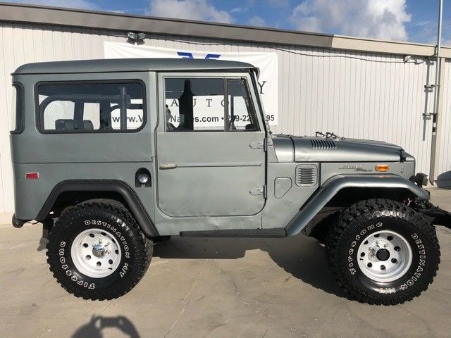 1970 Toyota Land Cruiser -- - photo 2