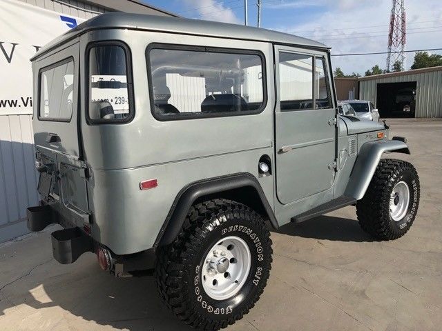 1970 Toyota Land Cruiser -- - photo 3