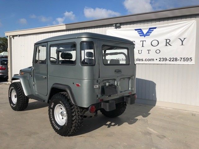 1970 Toyota Land Cruiser -- - photo 4