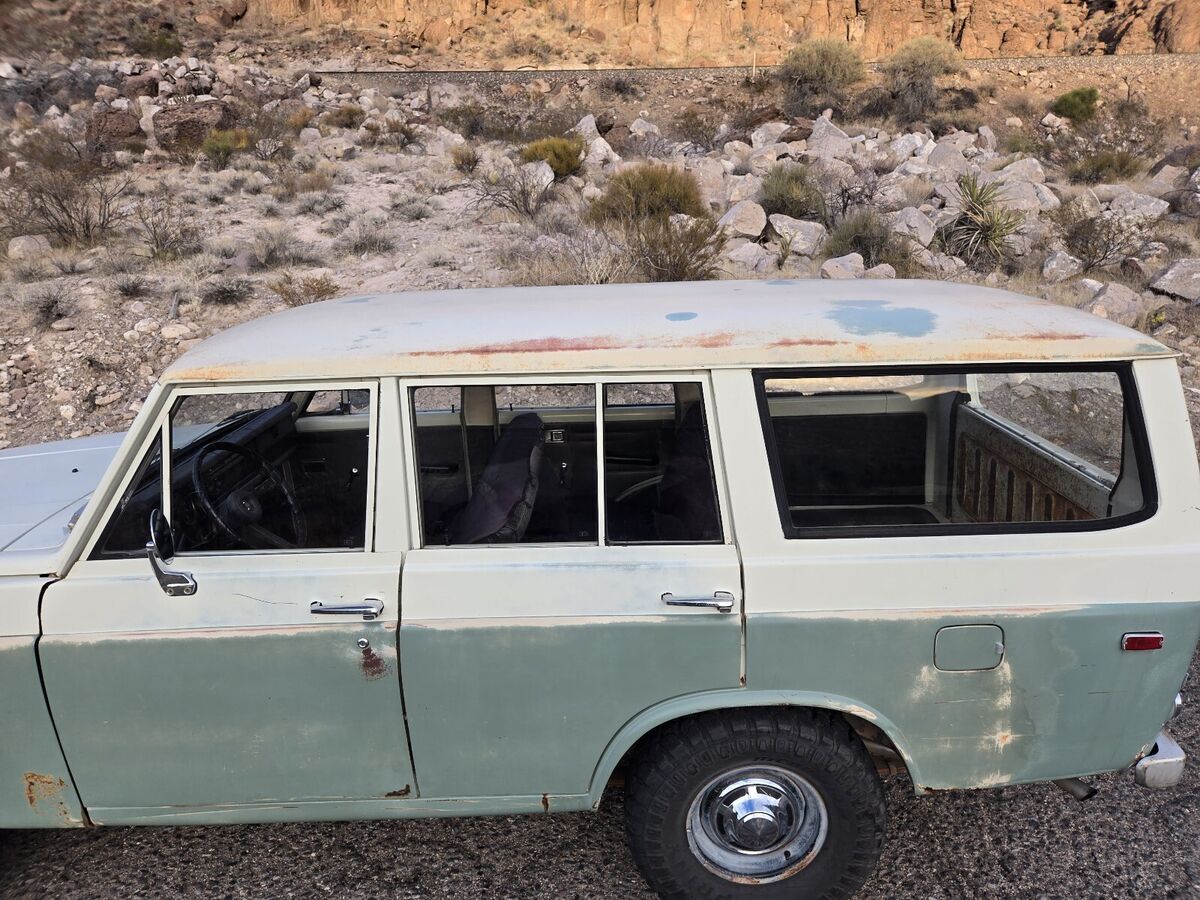 1970 Toyota Land Cruiser Wagon Stock - photo 11