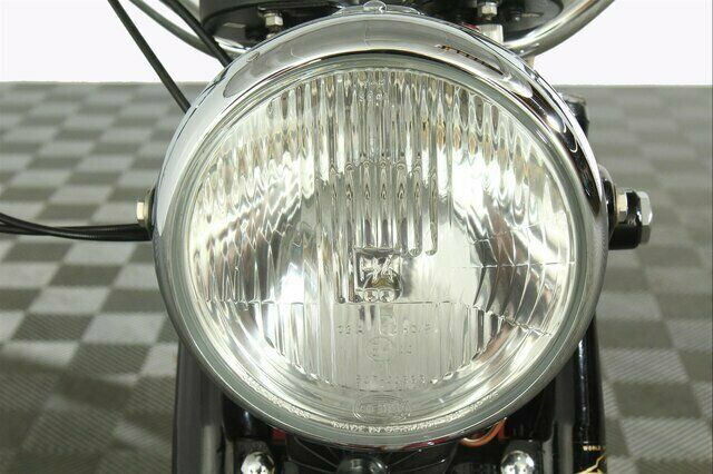 1970 Triumph BONNEVILLE -- - photo 9
