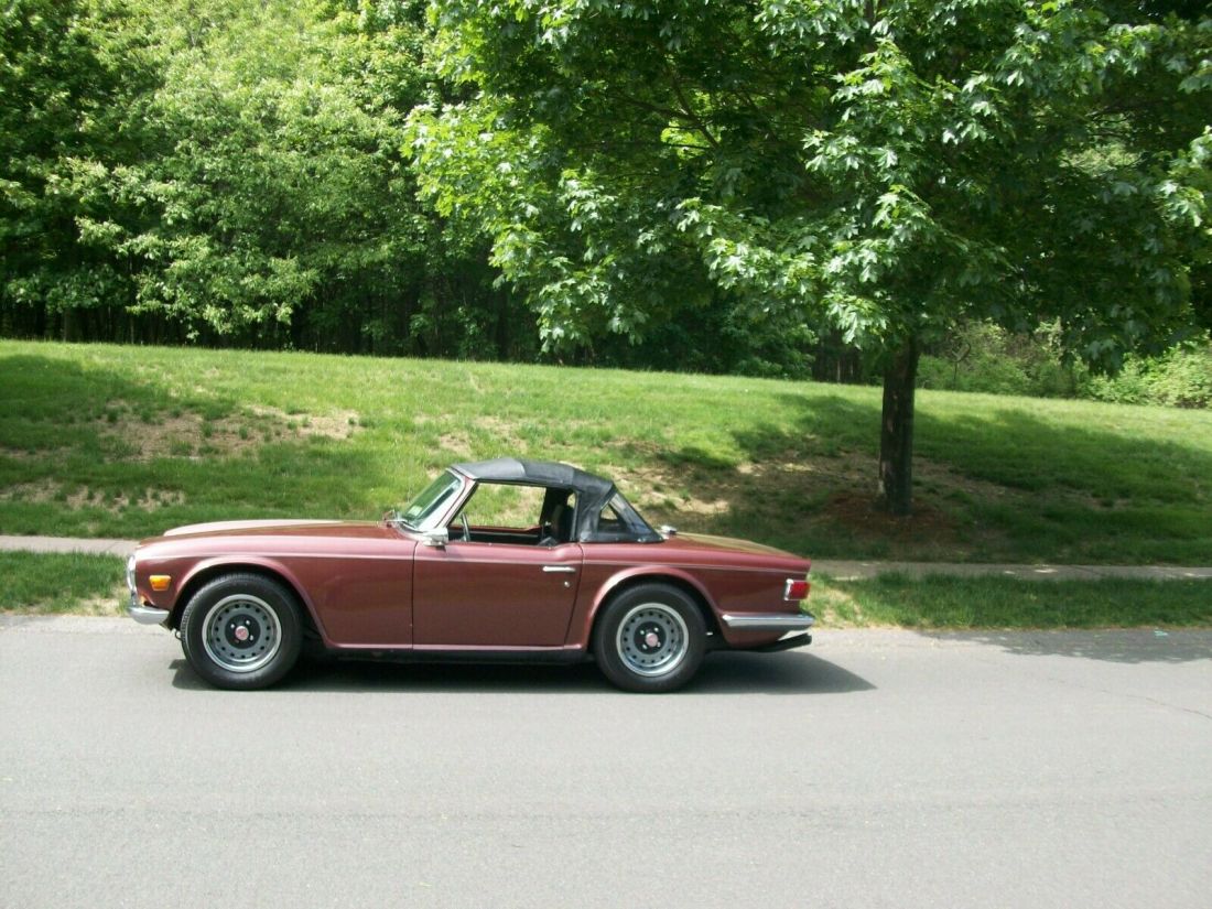1970 TRIUMPH TR-6 61000 ORIGINAL MILES SHARP LOOKING CLEAR TITLE 1970 Triumph TR-6 CHROME