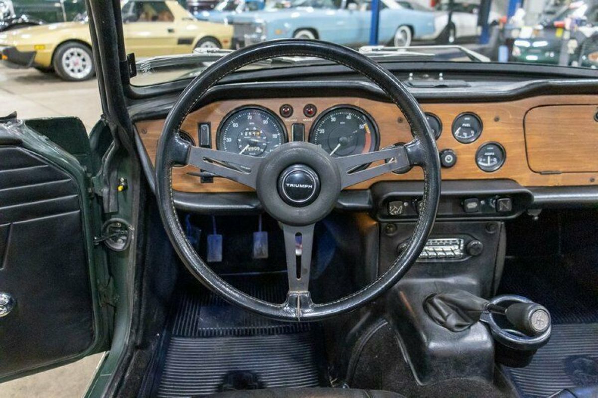 1970 Triumph TR-6 - photo 12