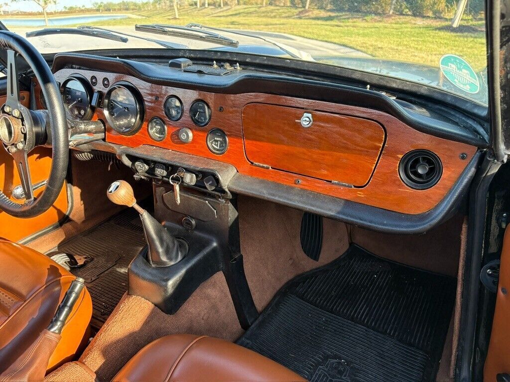 1970 Triumph TR-6 - photo 11