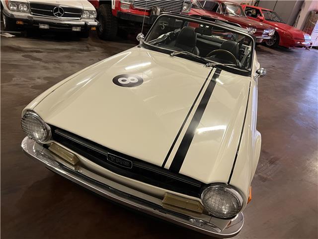 1970 Triumph TR-6 Triple Weber 40's - photo 2
