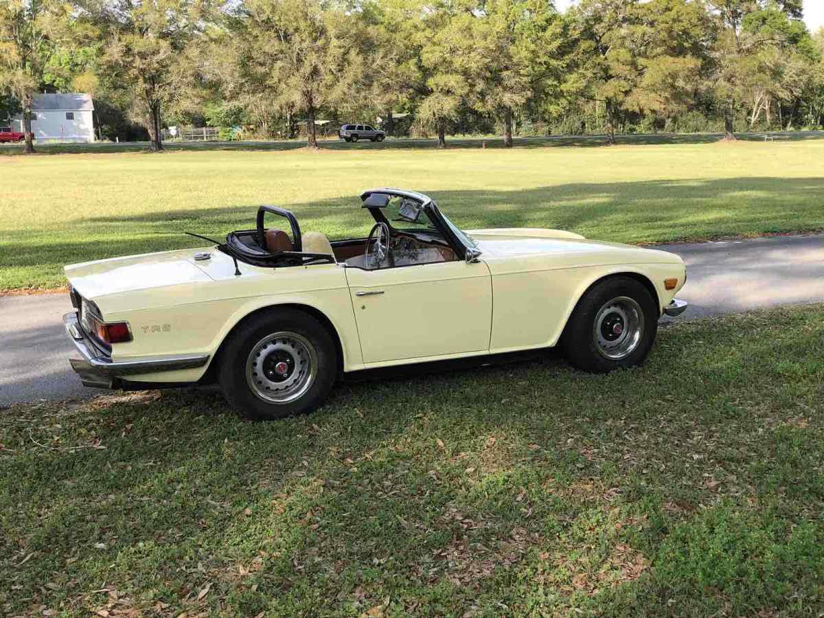1970 Triumph TR6 - photo 2