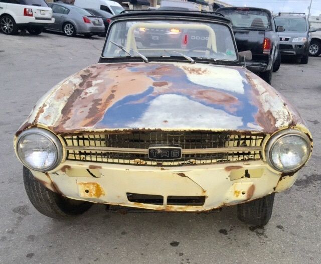 1970 TRIUMPH TR6 VERY SOLID MODIFIED PROJECT NEEDS COMPLETION 1970 Triumph TR-6